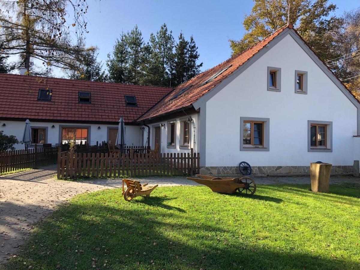 Apartmany Kojakovice - Trebon Jílovice Extérieur photo