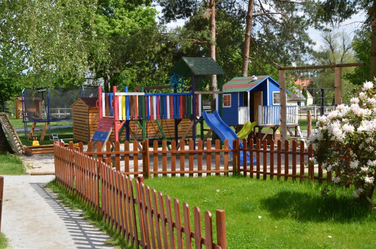 Apartmany Kojakovice - Trebon Jílovice Extérieur photo